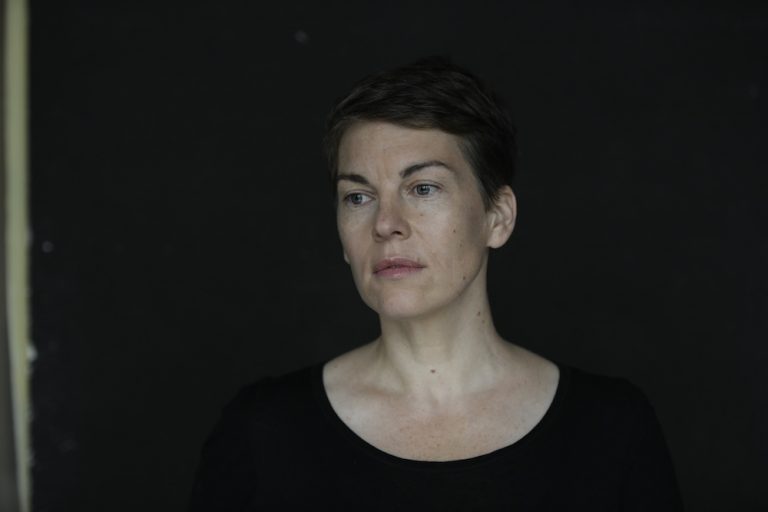 VICTORIA MAYER (© Jeanne Degraa)