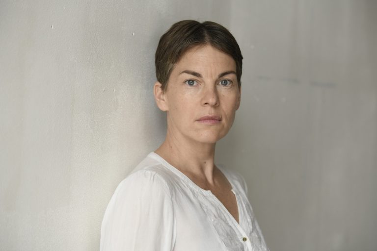 VICTORIA MAYER (© Jeanne Degraa)