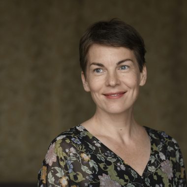 VICTORIA MAYER (© Jeanne Degraa)