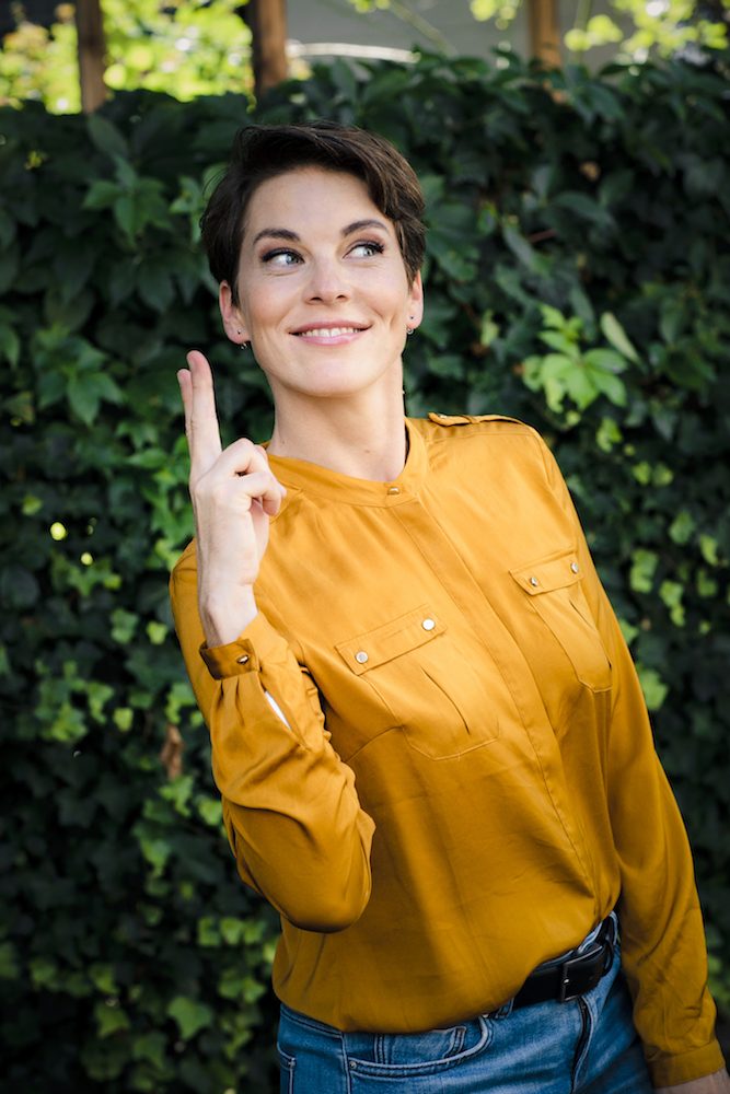 VICTORIA MAYER (© Christian Hartmann)