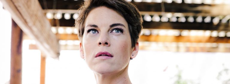 VICTORIA MAYER (© Christian Hartmann) Panorama