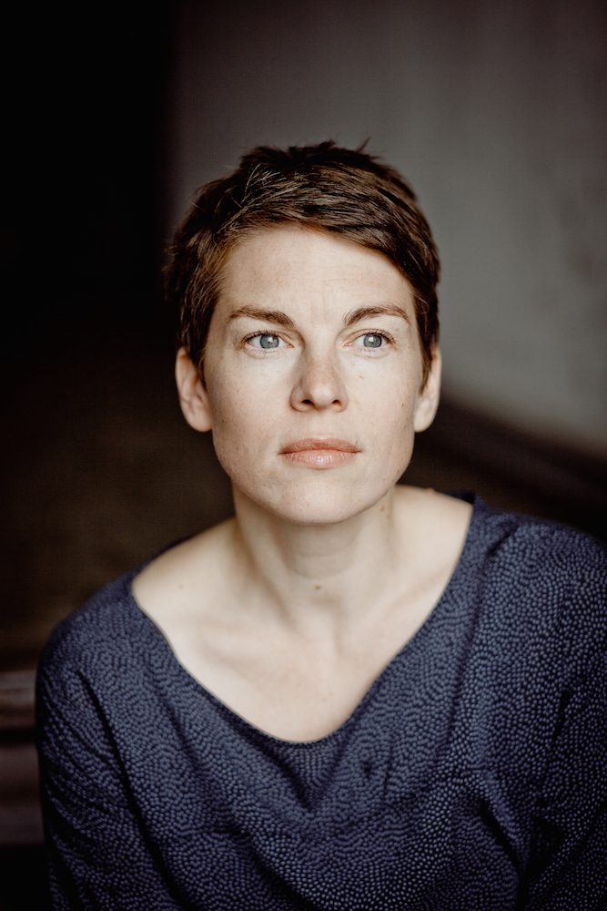 VICTORIA MAYER (© Lena Stahl)