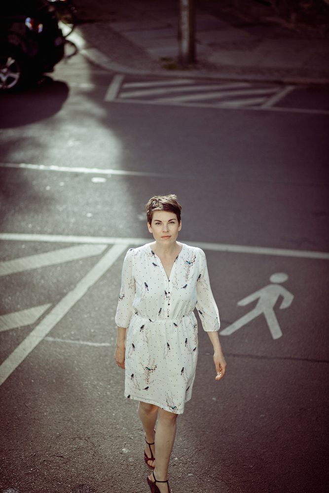 VICTORIA MAYER (© Lena Stahl)