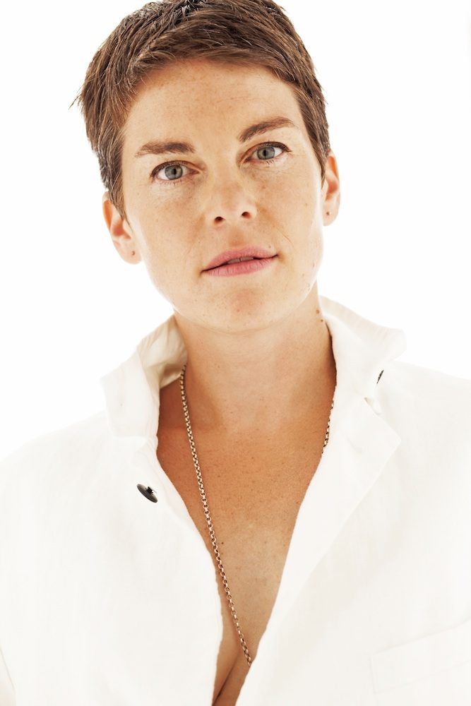 VICTORIA MAYER (@ Susie Knoll)