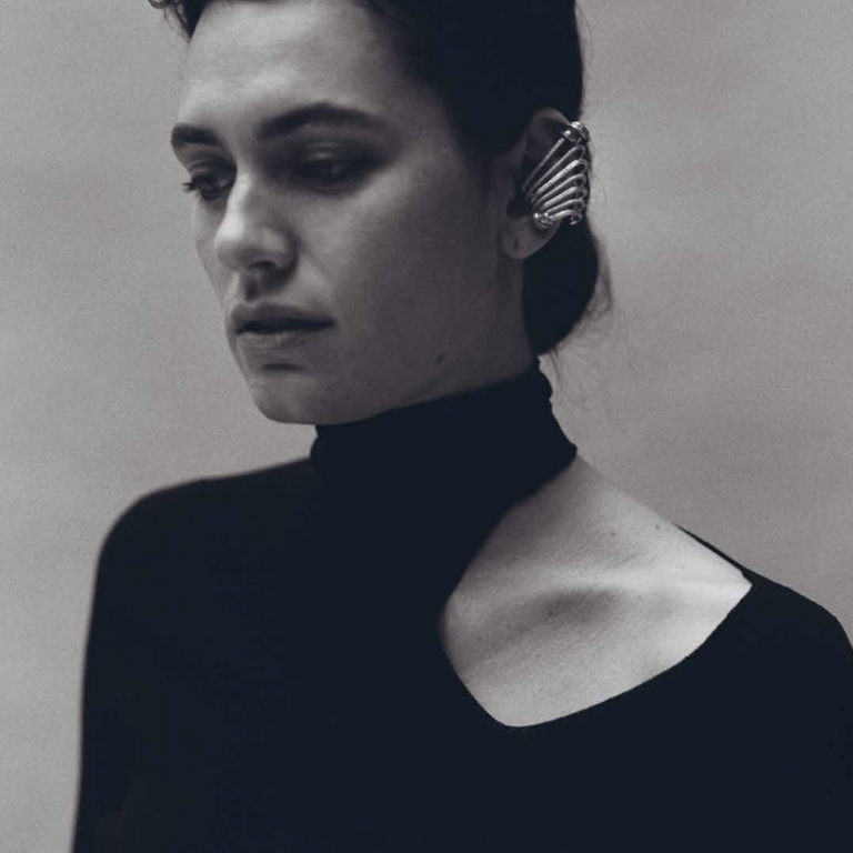 ELLA RUMPF (© Manuel Obadia-Wills)