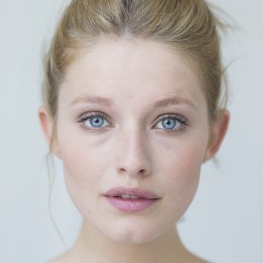 ELLA-JUNE HENRARD (© Marc Lagrange) start