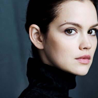 EmiliaSchuele_JeanneDegraa_0645 Kopie_News