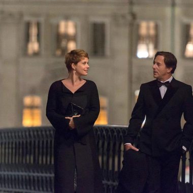 der-feingeistige-privatier-johann-friedrich-von-allmen-weiss-das-leben-zu-geniessen-leider-feh-100__v-varxl_0128e0