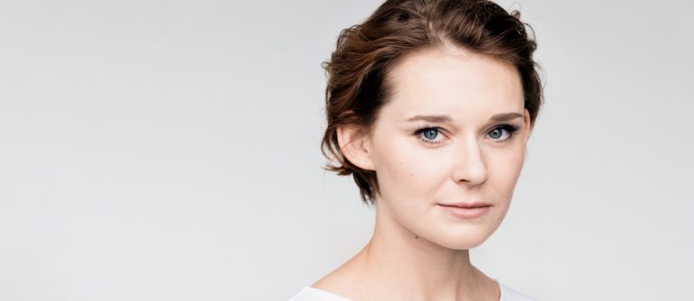 NADJA BOBYLEVA (© Mathias Bothor)