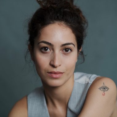 SABRINA AMALI (© Jeanne Degraa)