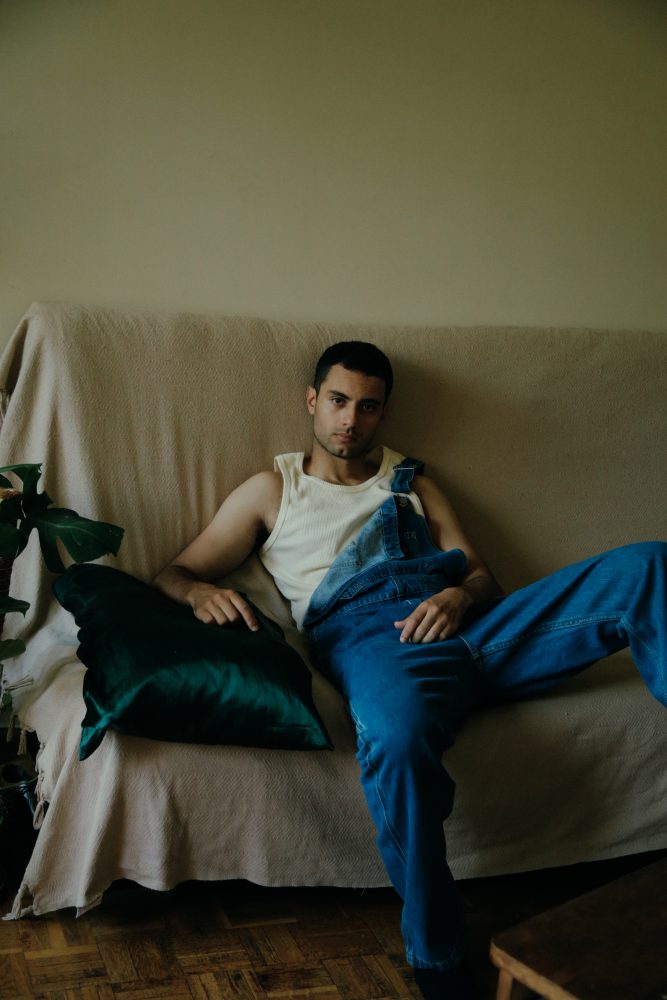 MEHDI MESKAR (@Victoria Vinas)