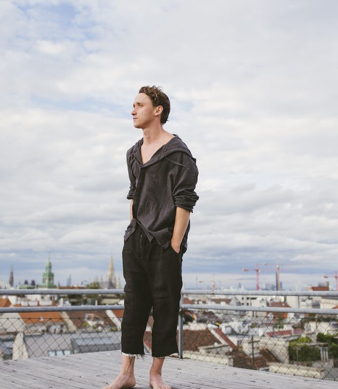 AARON FRIESZ (© Julia Dragosits)