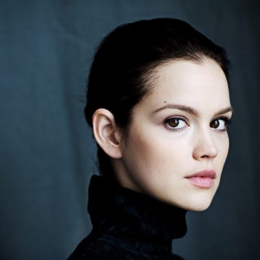 EmiliaSchuele_JeanneDegraa_0645