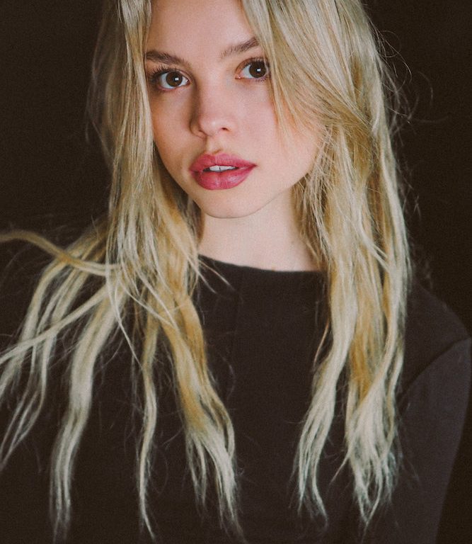 LEA ZOÃ‹ VOSS (© Lena Faye)
