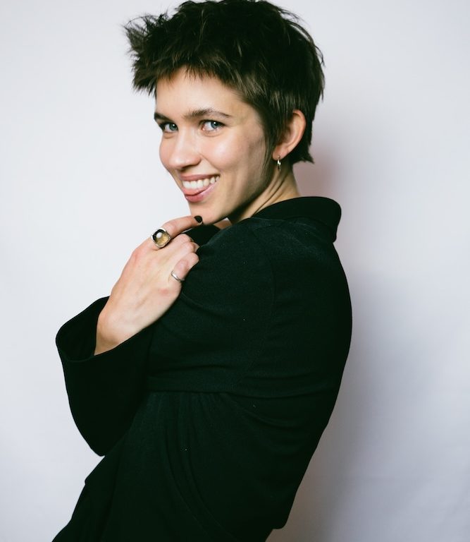 ANNA-LENA SCHWING (© Julian Mathieu)