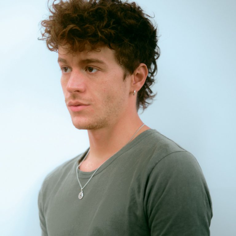 JONAS HOLDENRIEDER (© Domenika Dorothea)