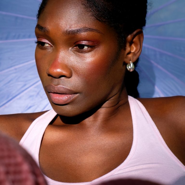 RUBY COMMEY (© Clara Renner)