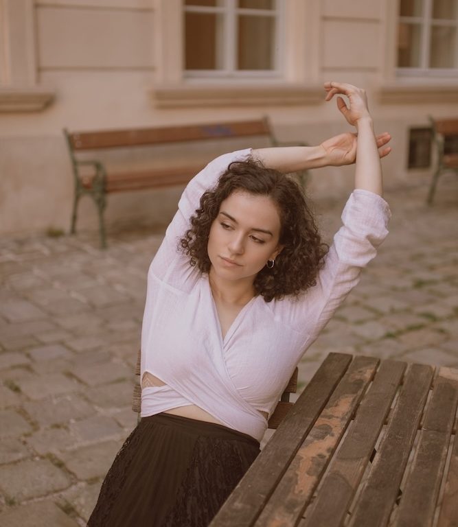 MARIAM HAGE (© Julia Mavula)