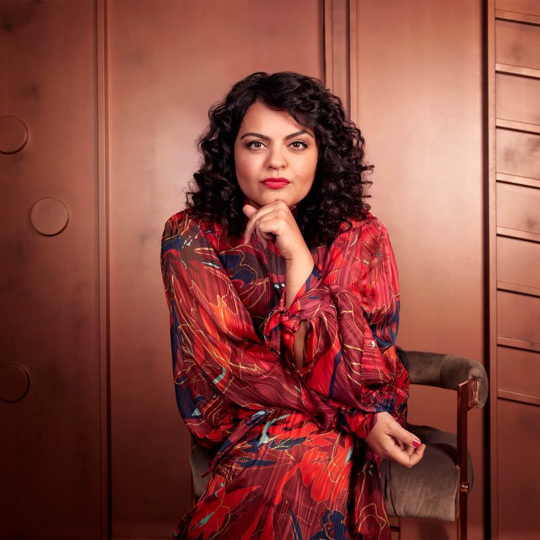 SARA FAZILAT (© Marcus Hoehn)