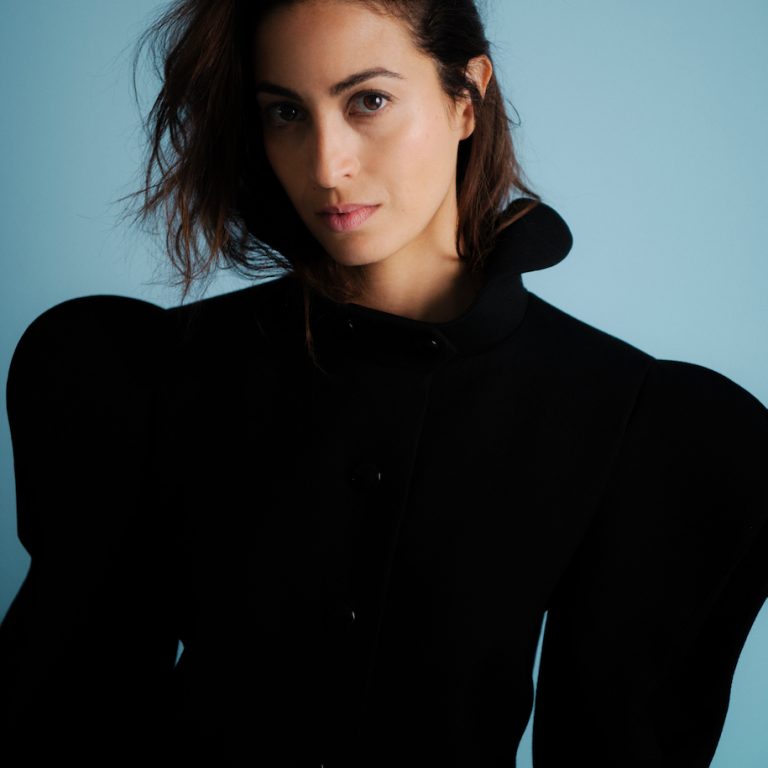 SABRINA AMALI (© Linda Rosa Saal)