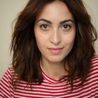 SABRINA AMALI (© Linda Rosa Saal)